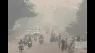 6 Air Stations Ready, But Kept On Bench By Pollution Board | Delhi News