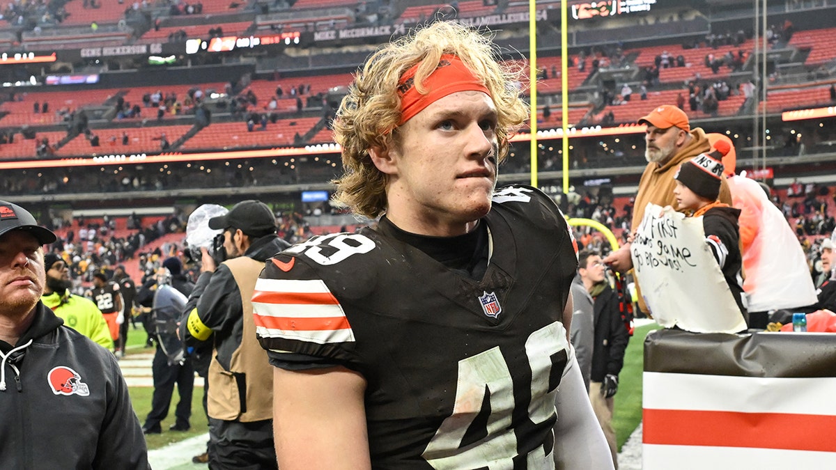 Browns’ Carson Schwesinger named 2025 NFL Defensive Rookie of the Year