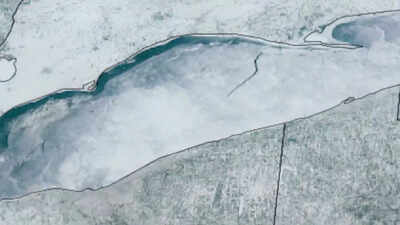 From Canada to Ohio: An 80-mile ice crack rips across Lake Erie and it is visible from space |