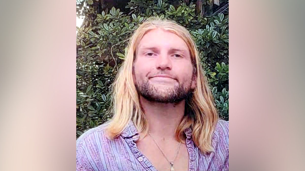 Coast Guard rescues Gabriel Vaughn from Illinois River after 5-day search