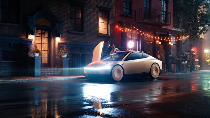 Tesla vs. Nvidia: Which Is the Better AI Stock to Buy Now?