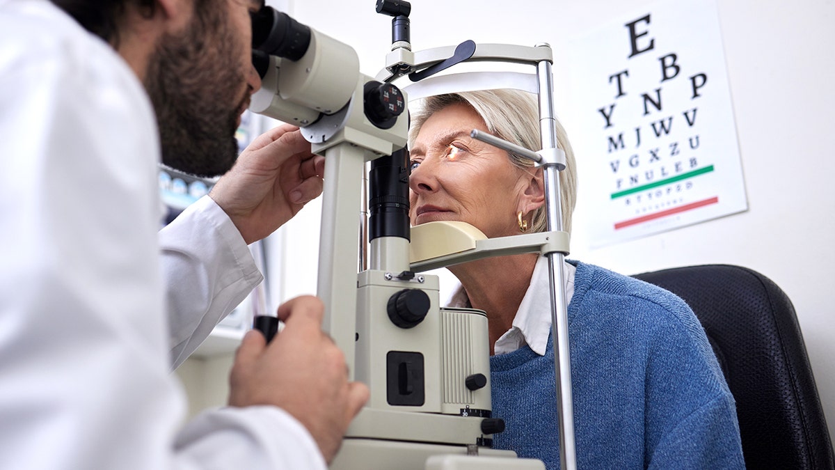 Metformin may slow age-related macular degeneration in diabetic patients
