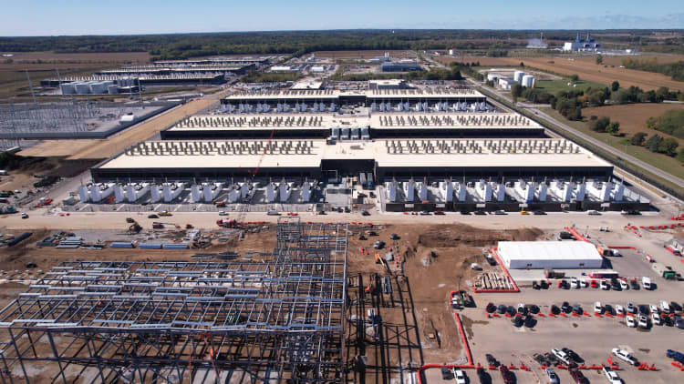 Meta to spend  billion on AI data center in El Paso, 1GW by 2028