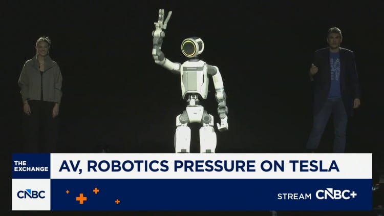 Google wants Intrinsic to be Android for robots moves into physical AI