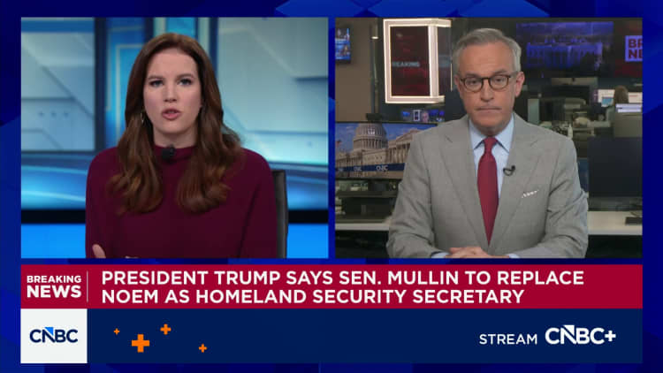 Trump taps Sen. Markwayne Mullin after firing Kristi Noem at DHS