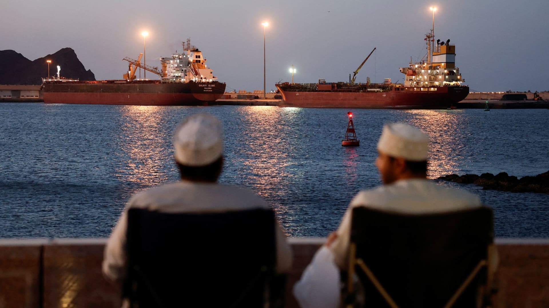 Three more ships struck in the Gulf as Iran warns of oil hitting 0