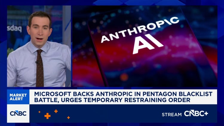 Microsoft says court should temporarily block Pentagon ban Anthropic