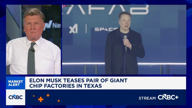 Elon Musk calls for Delaware judge to recuse in cases alleging bias