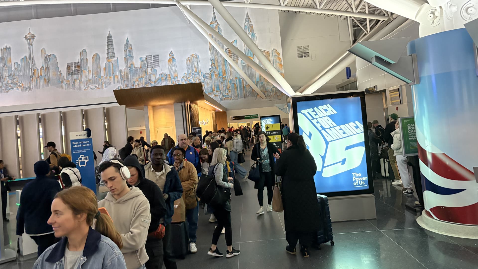 Airport chaos worsens as TSA officers face second missed paycheck