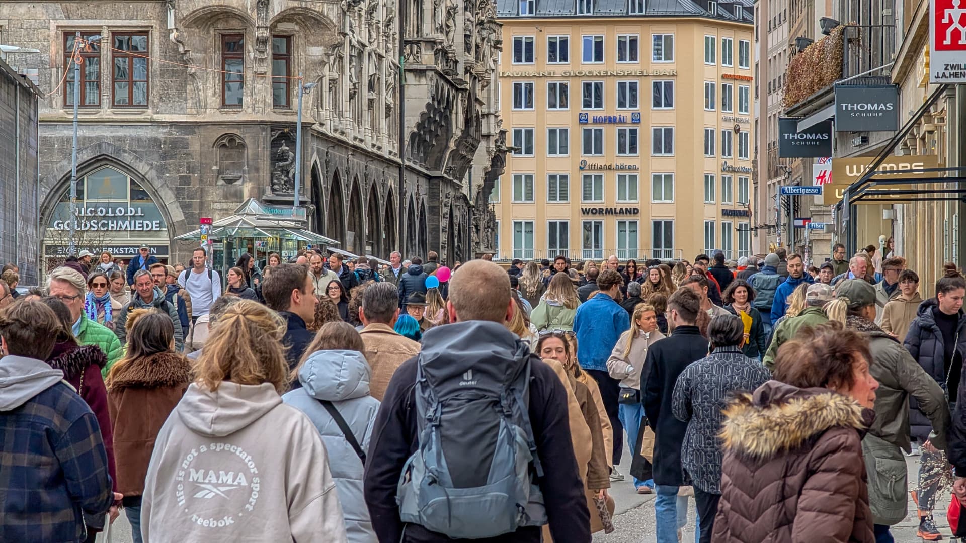 European bond yields at 15-year highs amid inflation, rate hike fears