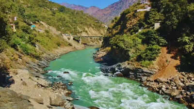 Long, dry spring season puts Himalayan rivers under stress