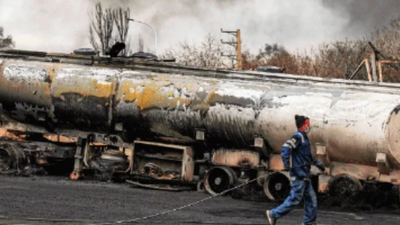 Why Trump may find it hard to reopen Strait of Hormuz