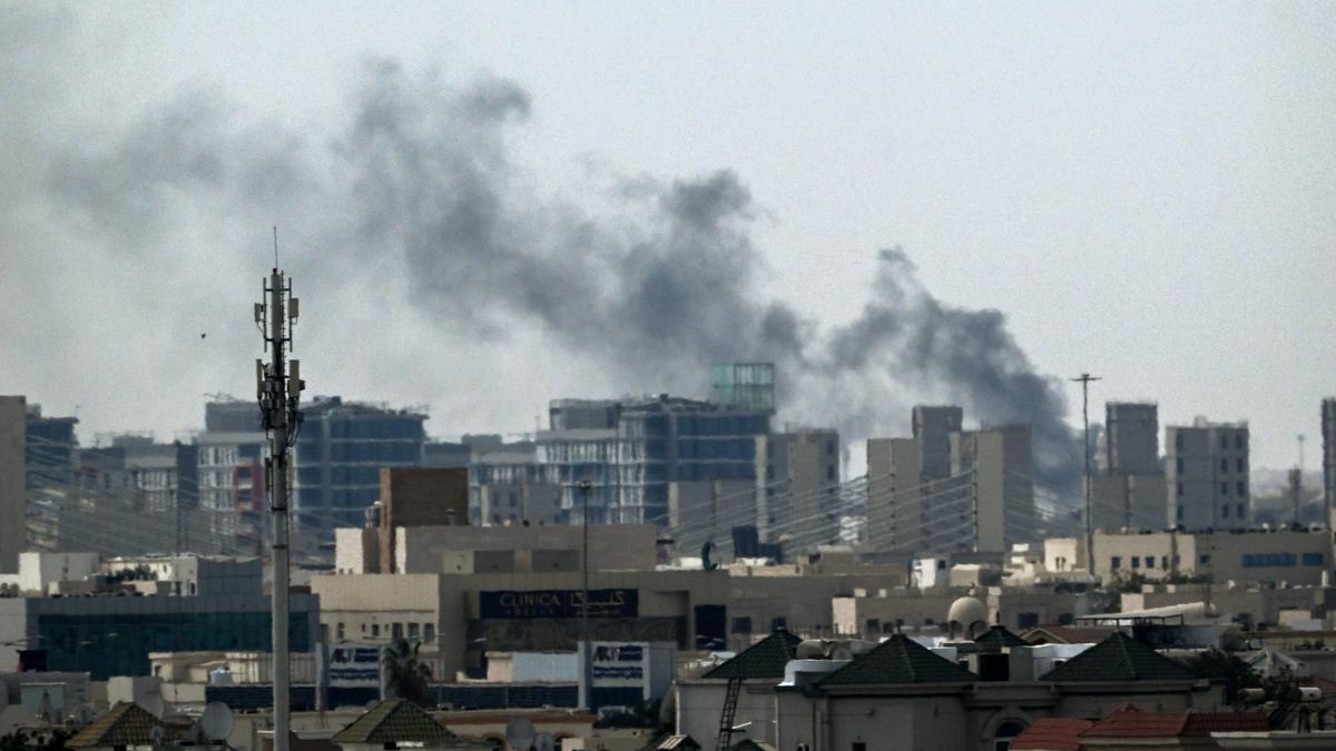 Iran-Israel war LIVE: 'Unknown projectile' hits tanker off UAE's Fujairah; Israel launches new strikes on Tehran, Beirut