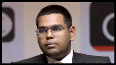 Civil Services Rank 3: Akansh Dhull secures AIR 3 in UPSC CSE 2025: Son of Haryana BJP leader brings pride to Chandigarh