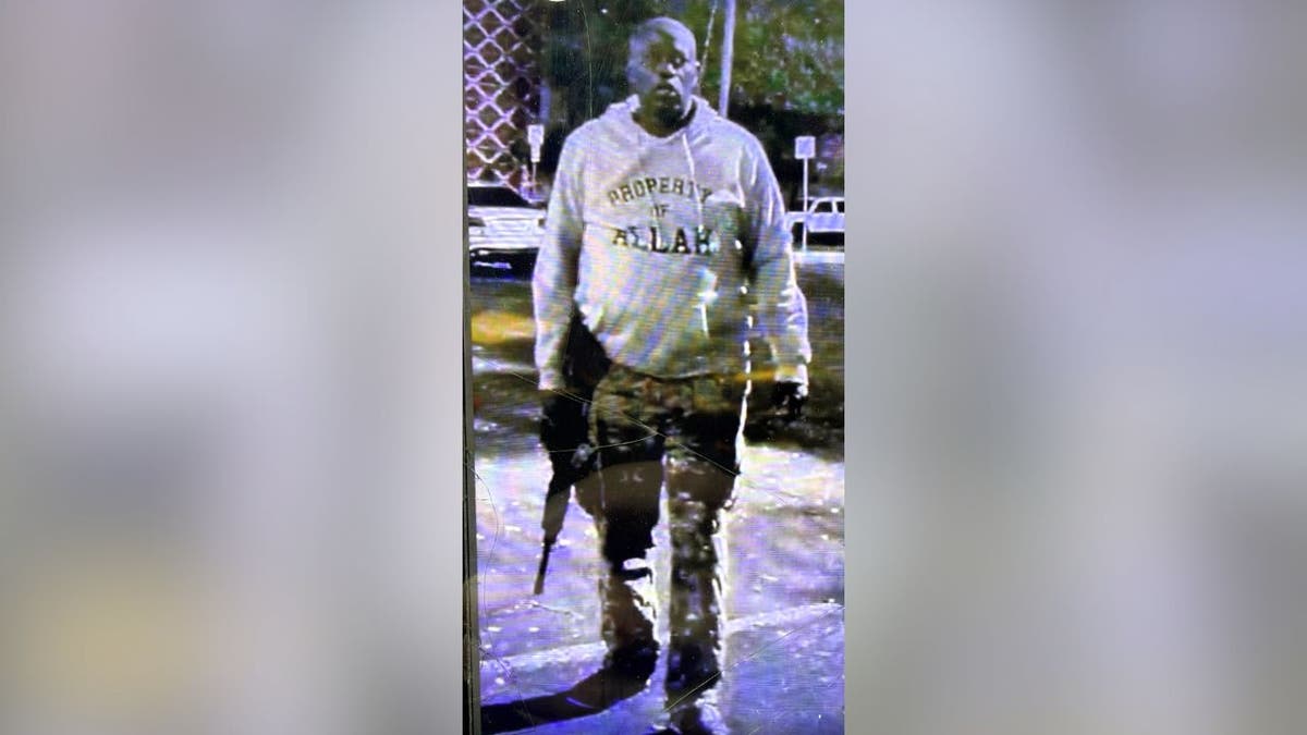Austin bar shooter was naturalized citizen from Senegal, wore ‘Allah’ hoodie