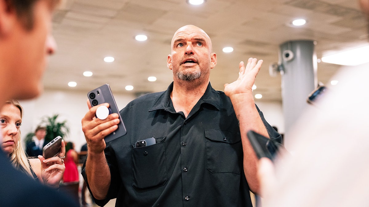 Fetterman slams Democrats for silence on Chicago shooting by illegal alien