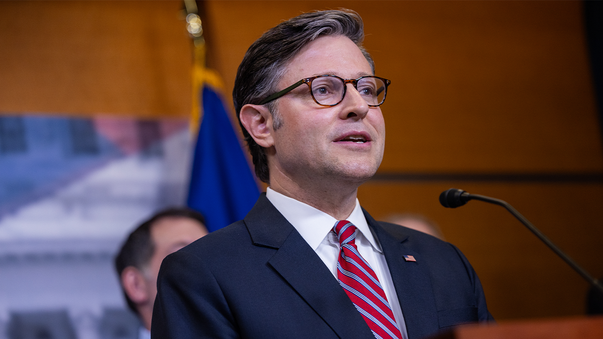 Mike Johnson touts ‘no tax on tips’ deduction for workers ahead of Tax Day