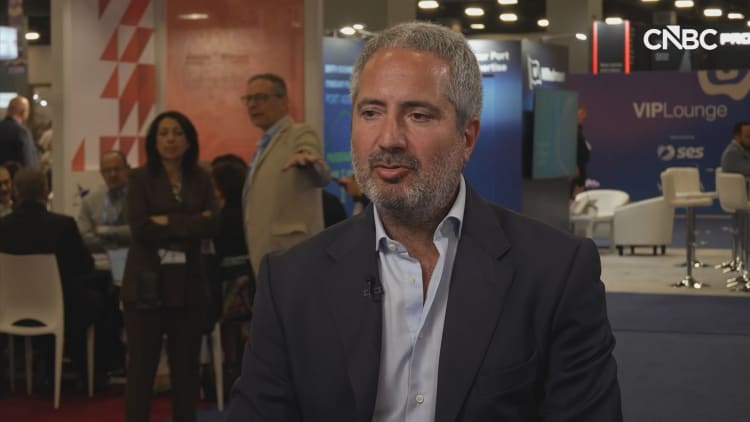 Iran conflict, oil prices threaten to dent cruise line profits