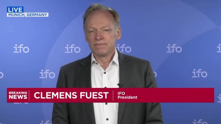 Germany growth forecast cut on energy shock, signaling trouble ahead