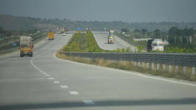 Samruddhi Expressway sees 1.55 crore vehicles in FY26, toll collection crosses Rs 1,240 crore