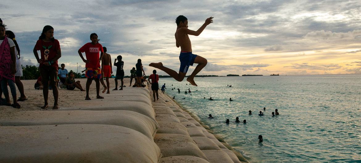 Earth Day: The battle to save a drowning Pacific island nation