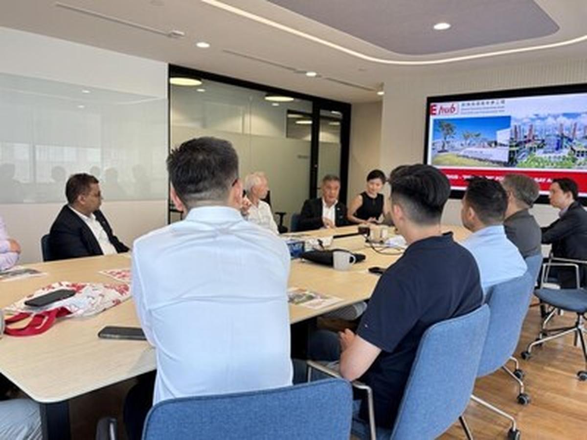 Qianhai Shenzhen–Hong Kong Youth Innovation and Entrepreneur Hub Debuts at GITEX AI ASIA