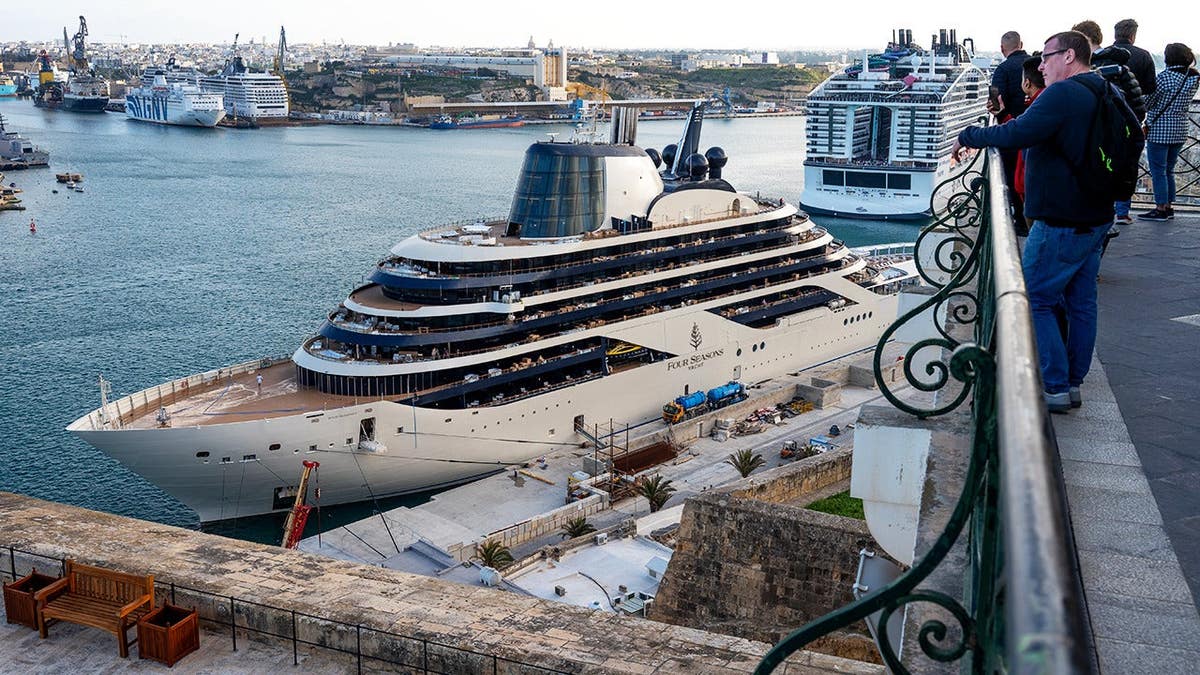 Luxury hotel brands bet super-yachts will lure in first-time cruisers