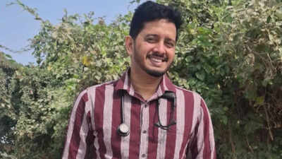 “I couldn’t save my mother”: This Bihar doctor has treated 50,000 patients free, takes no donation, and why Amitabh Bachchan wanted to meet him
