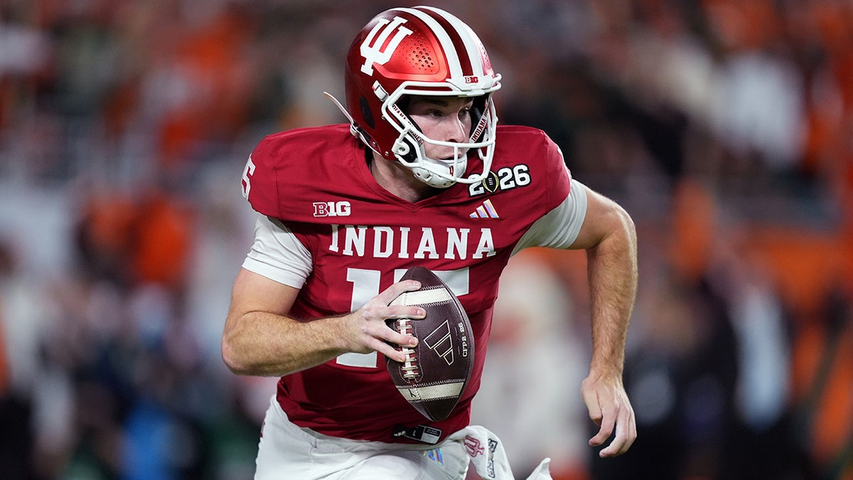 NFL GMs say they expect trades in 2026 draft first round