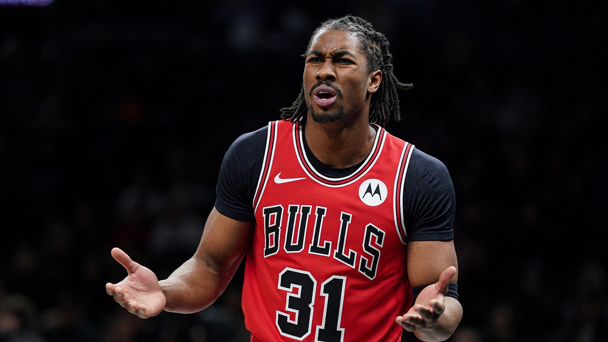 Chicago Bulls waived Jaden Ivey for religious speech, author says