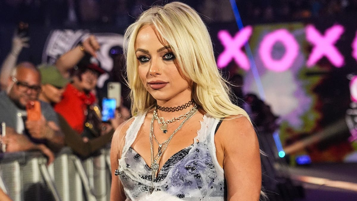 Liv Morgan, Roxanne Perez deal with aftermath of head bump