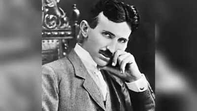 Quote of the day by Nikola Tesla: “My method is different. I do not rush into actual work. When I get an idea I start at once building it up in my imagination. I change the construction, make improvements, and operate the device entirely in my mind.” |