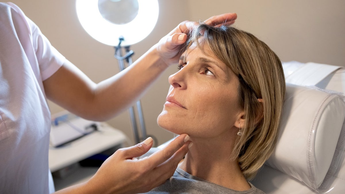 Medical tourism for cosmetic surgery comes with serious health risks